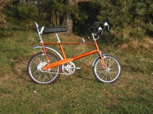 raleigh chopper with drop handlebars